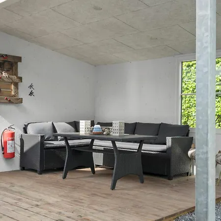 3 Bedroom Cozy In Casa de Férias Tarm
