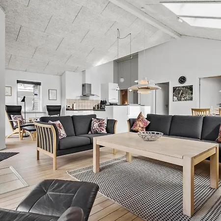 3 Bedroom Cozy In