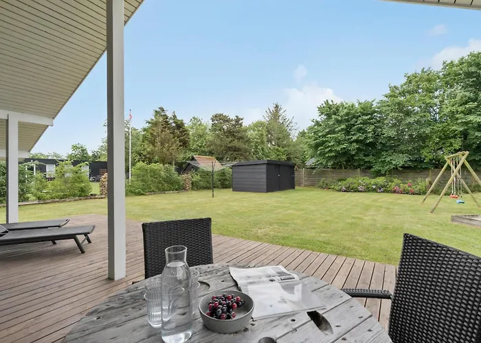 Dom wakacyjny 3 Bedroom Cozy In Tarm